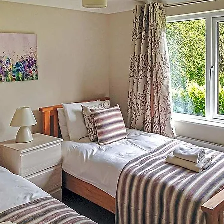 Langmere Lakes Lodges-3